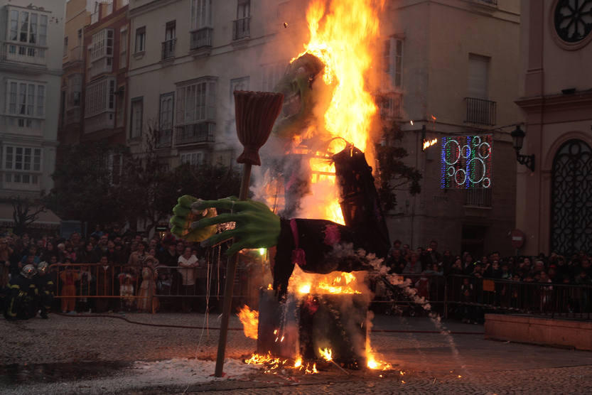 Resultado de imagen de quema bruja piti cadiz
